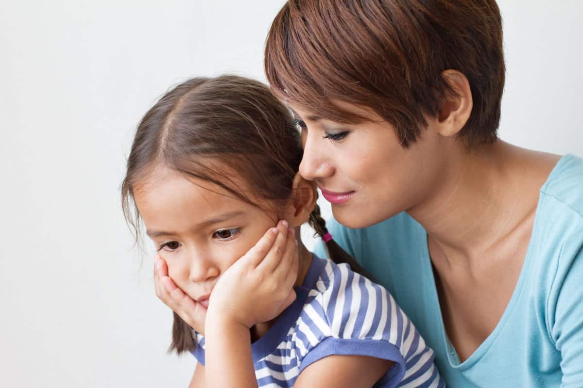 woman creating a truthful environment with her daughter